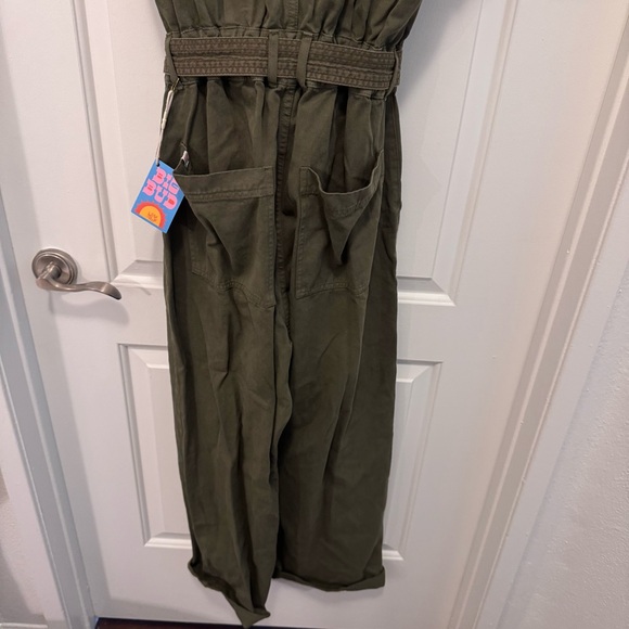 Big Bud Press Short Sleeve Jumpsuit in Green - Picture 5 of 9